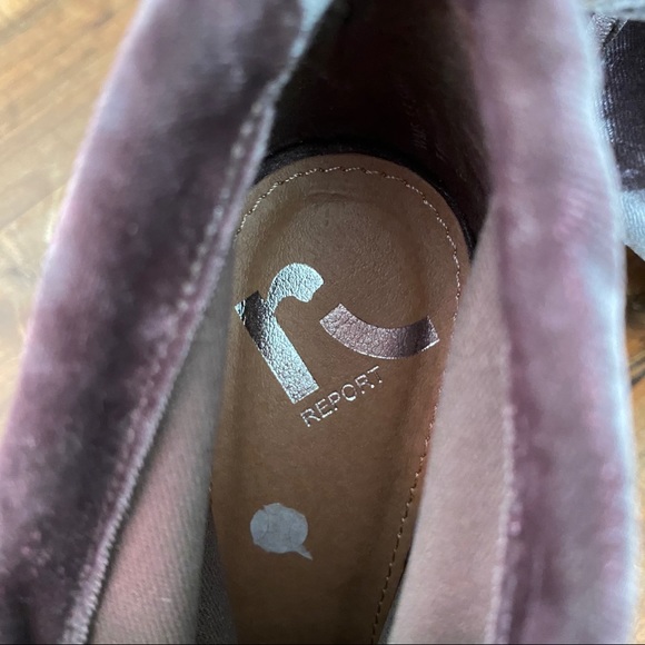 NWOT Report sakai velvet peep toe bootie bow heel - Picture 9 of 9